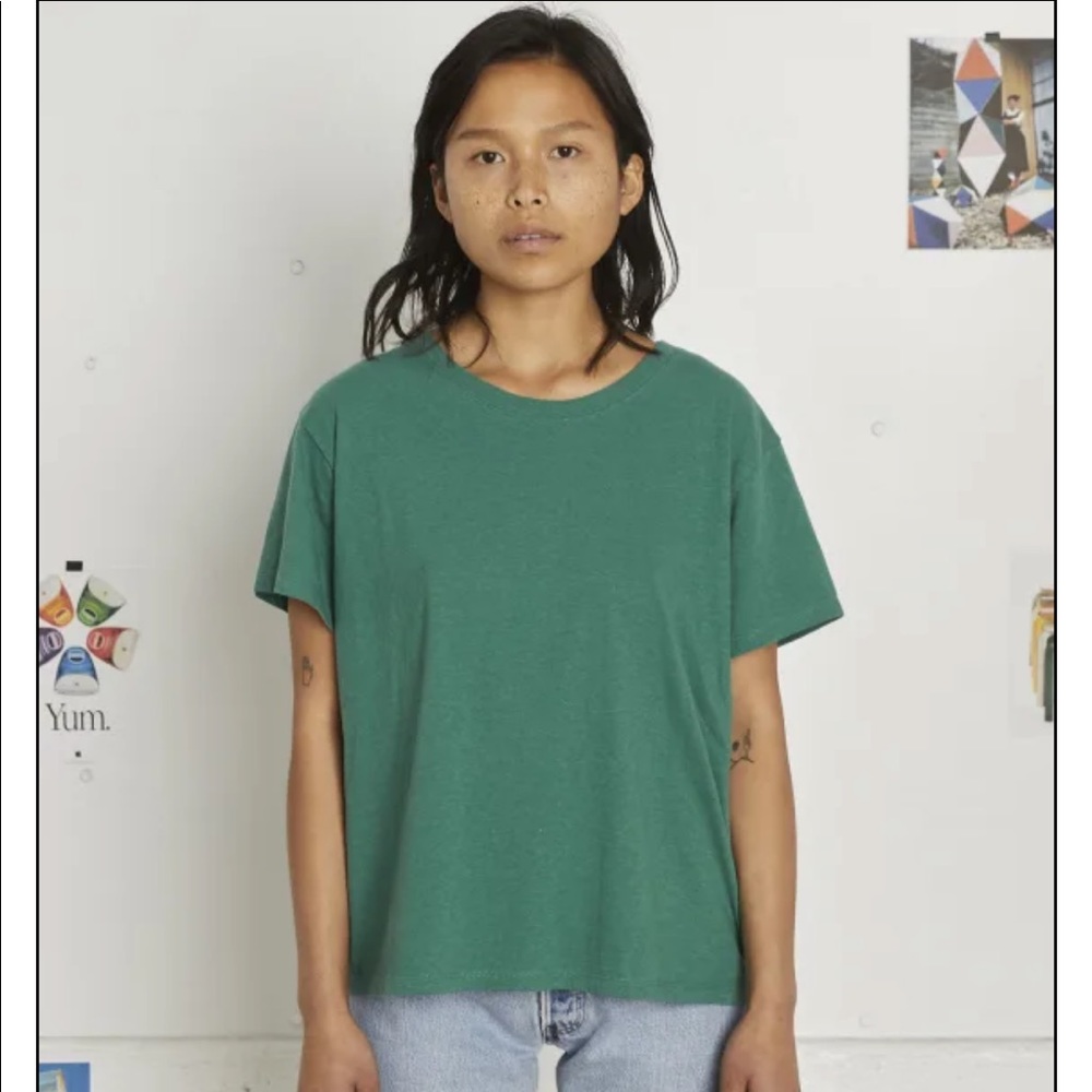 Entireworld Easy T ✨NWT✨ sz M